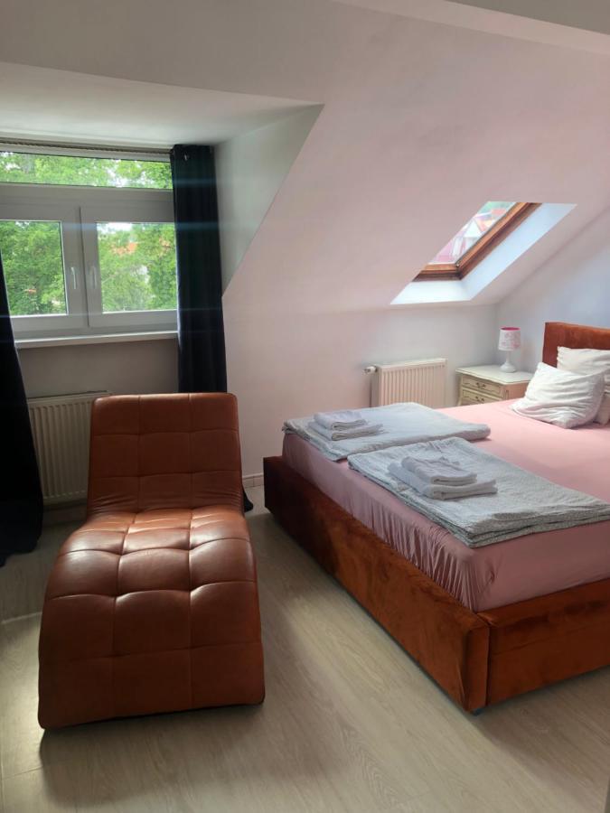 Ferienwohnung Viking Dziwnów Exterior foto